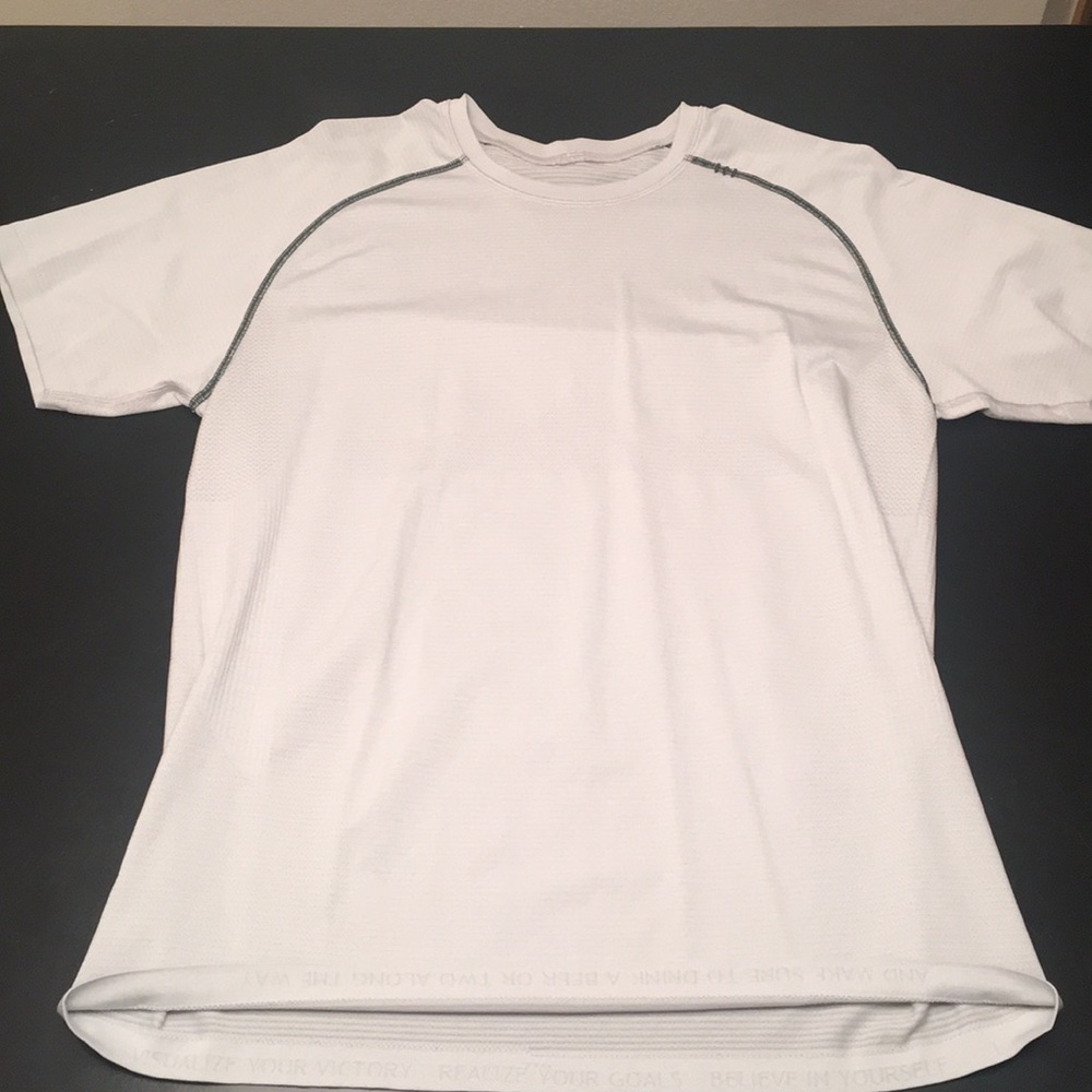 Metal vent tech t-shirt